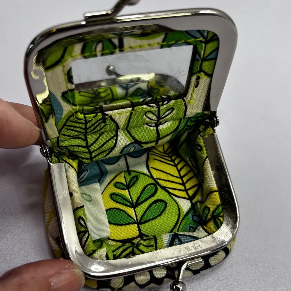 Vera Bradley Quilted Floral Coin Purse Kiss Lock Green Blue Mirror Small Pouch - Picture 4 of 6